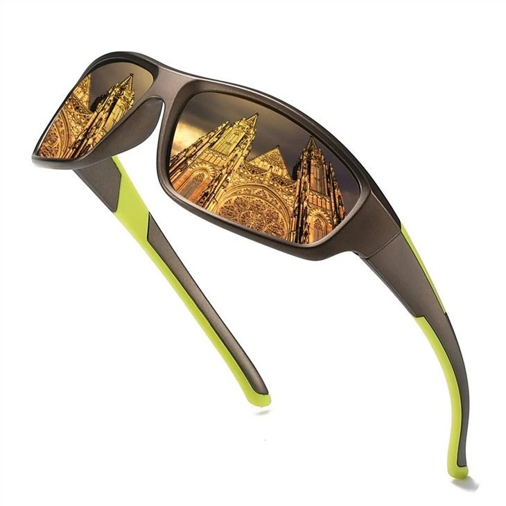 Polarized Cycling Glasses